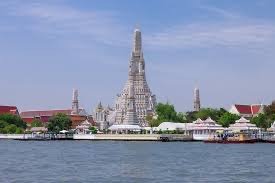 왓아룬(새벽사원)